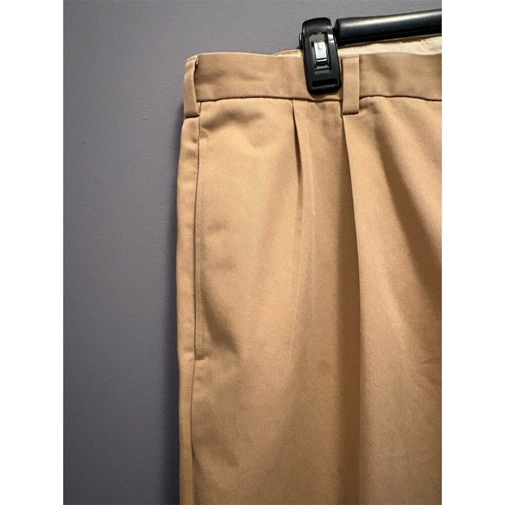 Brooks Brothers Advantage Chino Mens 38x30 Beige Pleated Cuffed Pants - Picture 3 of 9
